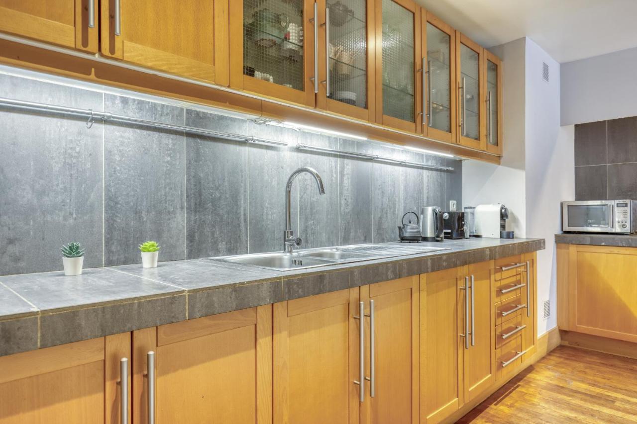Spacious & Lovely Flat-up To 10 Guests-paris 10 *